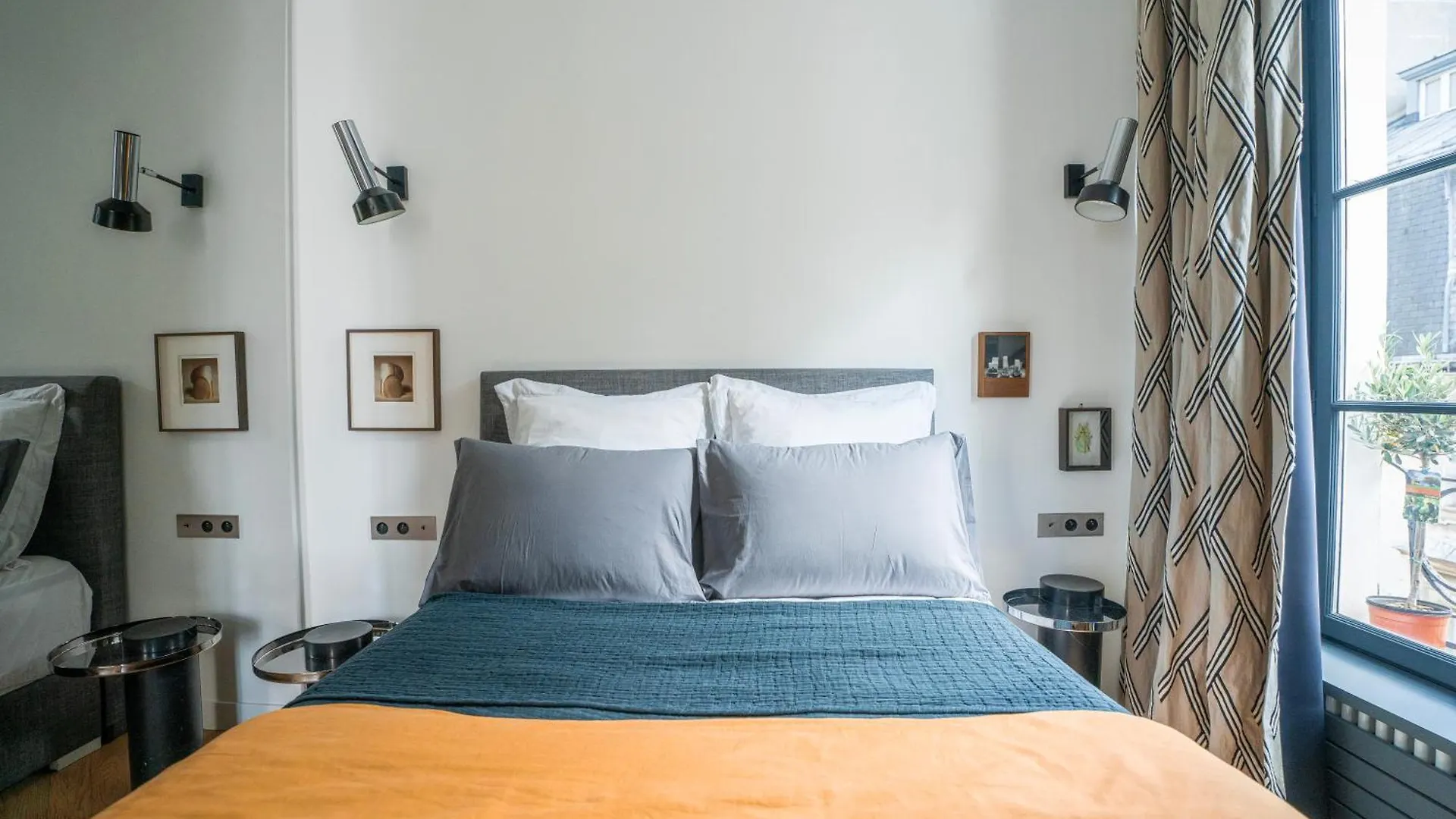 Stylish Flat Close To Louvre & Palais-royal Paris